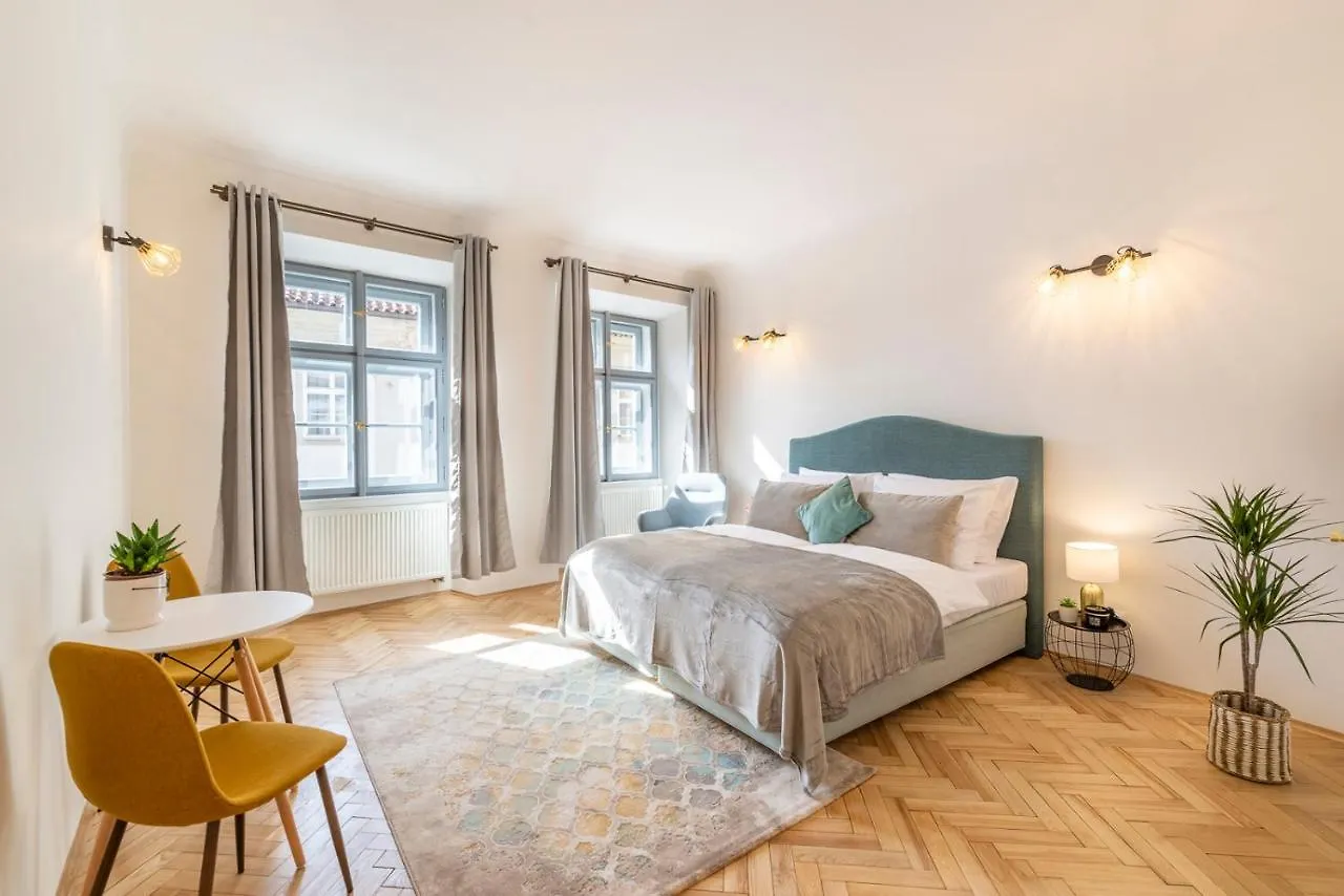 Aparthotel Primavera - Castle View Apartments Praha